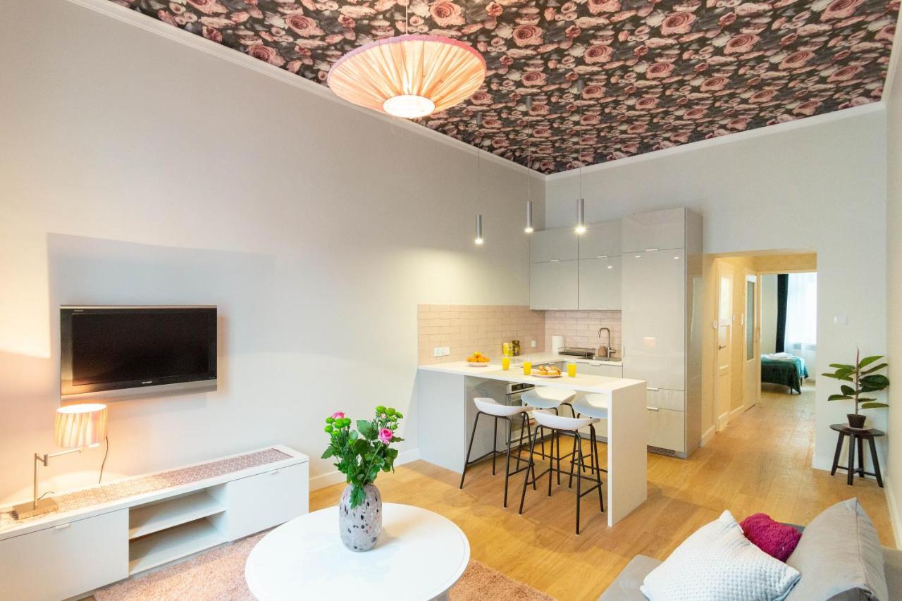 Glamorous And Brand New 2 Bedroom 크라쿠프 외부 사진