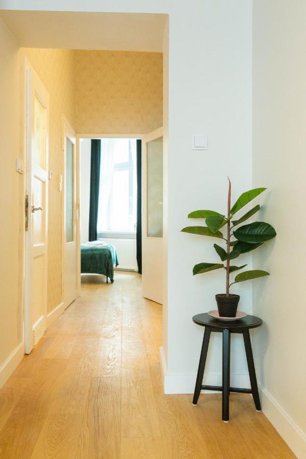 Glamorous And Brand New 2 Bedroom 크라쿠프 외부 사진